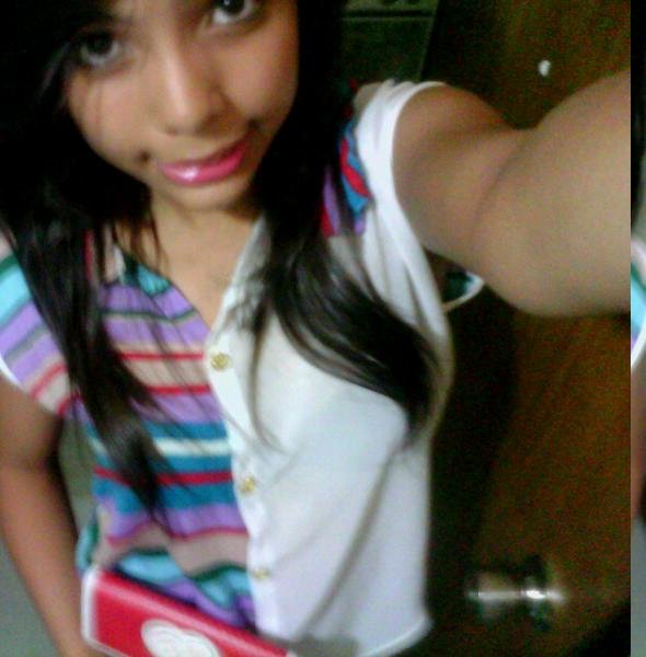 estudiante,comida favorita:pizza,amante de la musica! :*