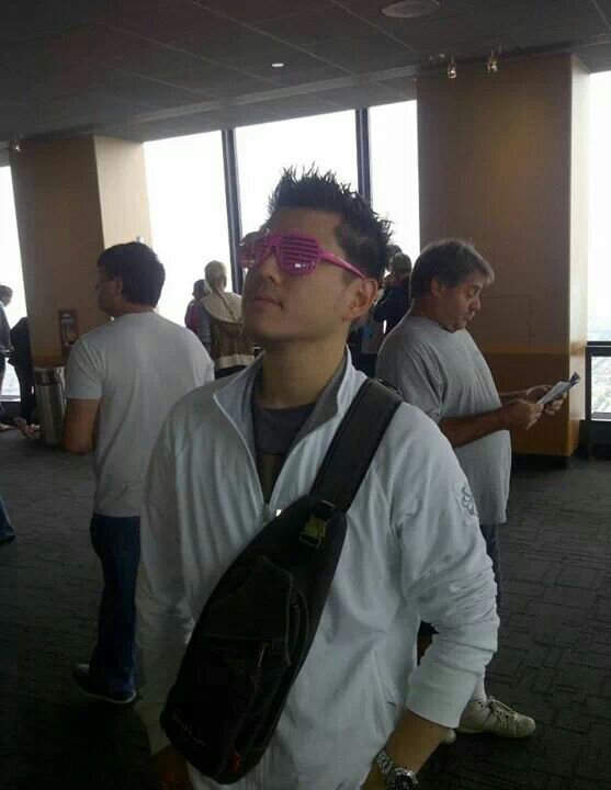 YWU This is BT aka Panini Masta.  Rudy Gay Super Collector, Steve Nash, Shaq, Orioles. Just your average Canasian.
