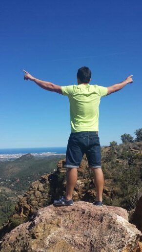 VictGF's profile picture. - Entrenador nivel II - Ex Levante U.D -Actual Cadete A CD Serranos - Enamorado del futbol épico y de barro. -Deportista triatlon, trail, run, bike, snow..