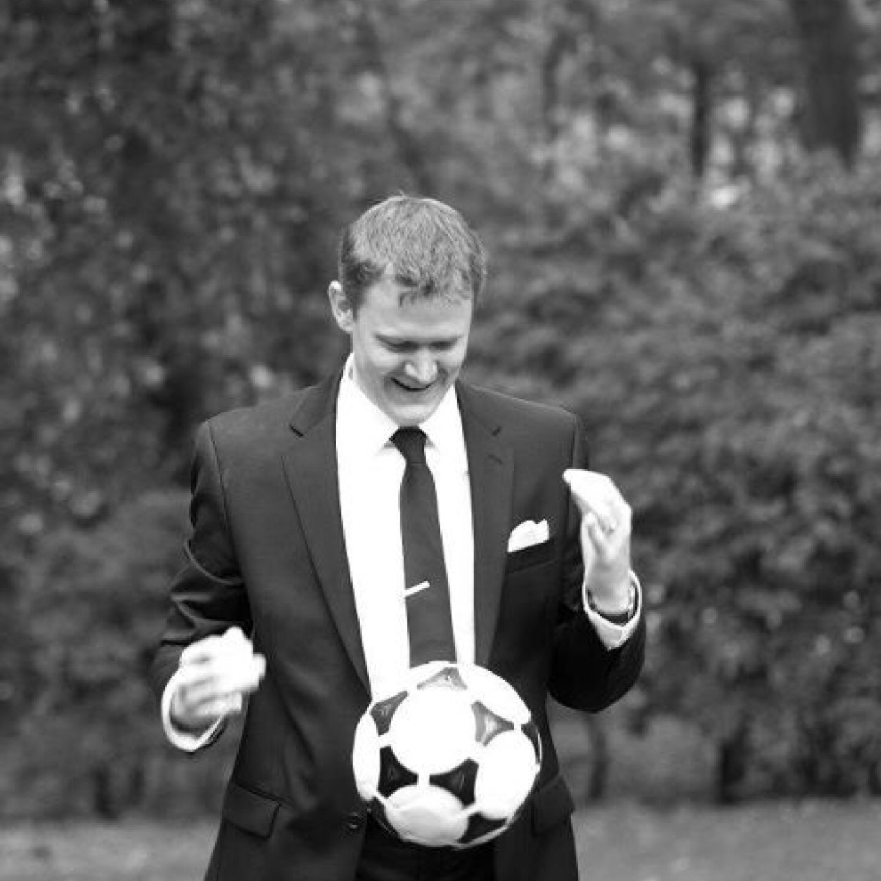 Architect focusing on health, wellness, and sustainability. Passionate about design, food, the great outdoors and soccer in no particular order.