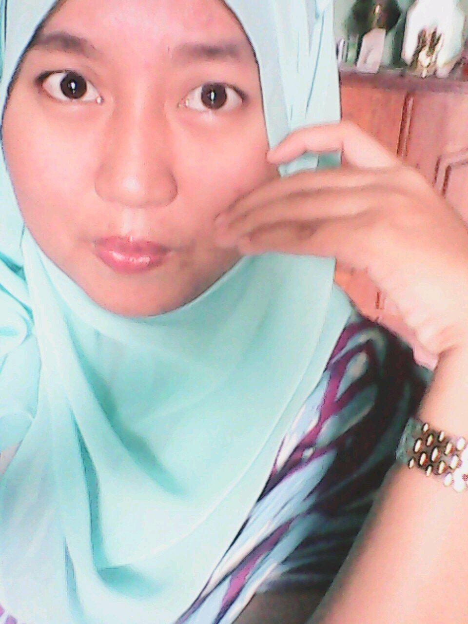 devie_chandra's profile picture. Bahagia itu mudah tapi terkadang kita diharuskan bertemu dengan banyak kesulitan terlebih dahulu.