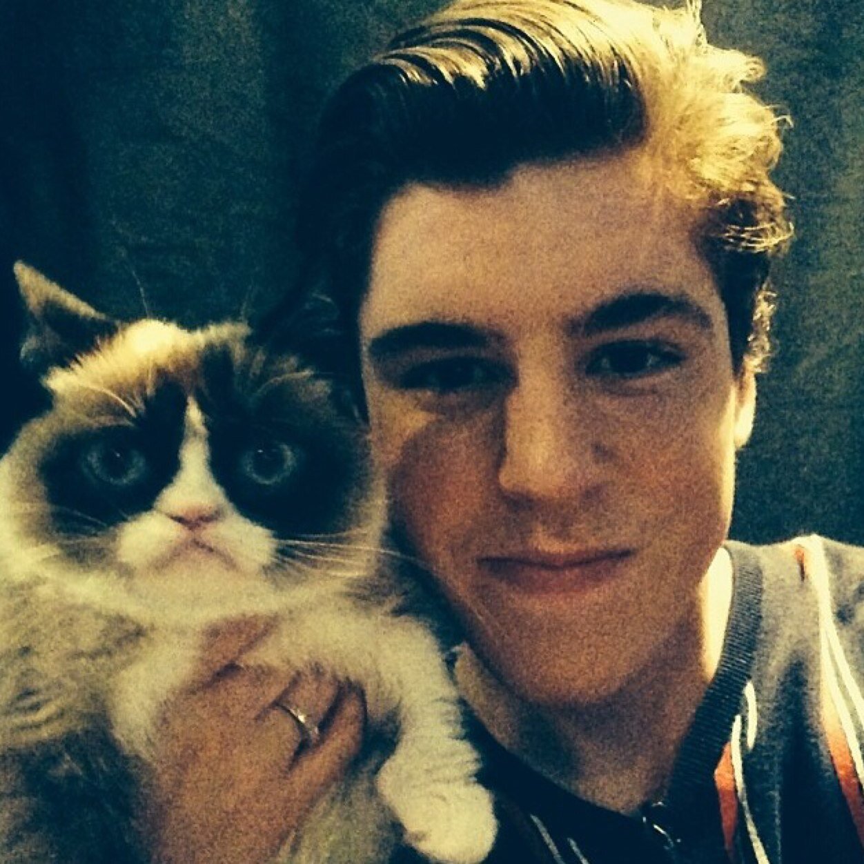 A fan twitter dedicated to the amazing Sam Woolf! Sam follows on his second account! #WOOLFPACK #catmoccasin