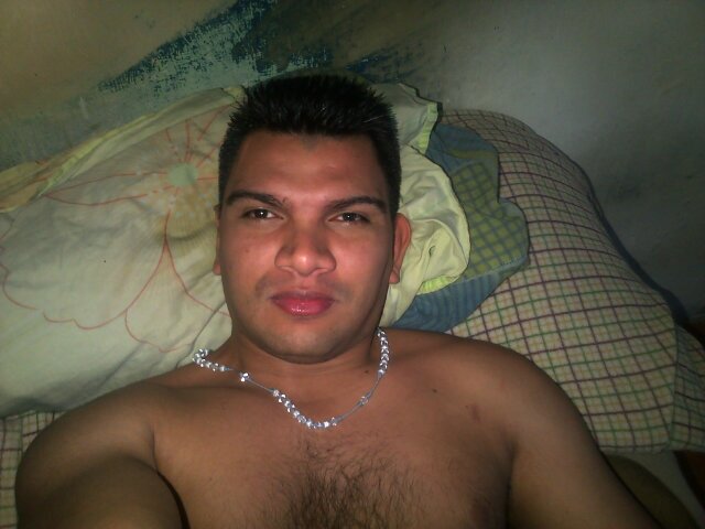 Soy de caracas busco solo sexo Whatsapp 04122195241.pin 263c8379