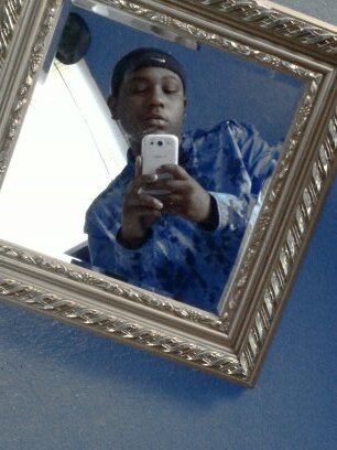 Da bae nd me ain't tripping off y'all haters we on top of the world but bae comes first I would do anything for her with love the bae deonte♥♡♥♡!!!!