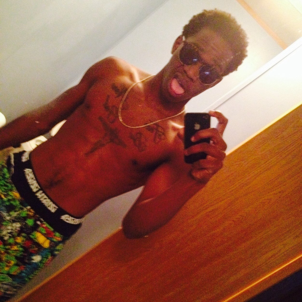 Est.1995 #OTF ..I Came To Make Bandz Not Friendz