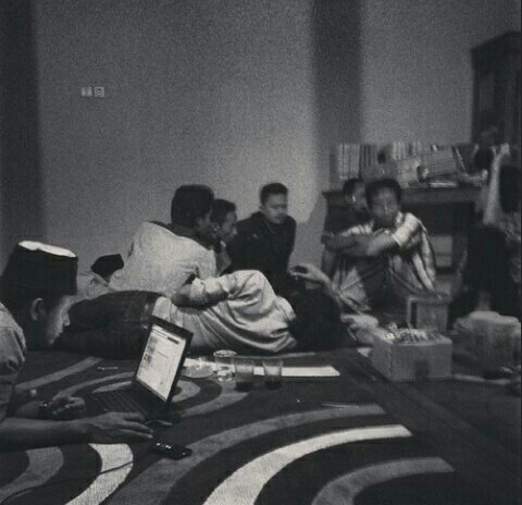 maiyahponorogo's profile picture. #maiyahponorogo // lingkar silaturahim jamaah maiyah di ponorogo