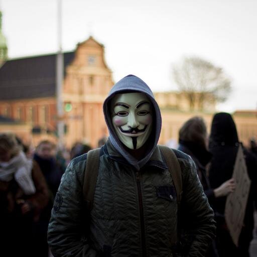 Find Out The #Truth Main Stream Media,GOVERNMENTS,Bankers.They brain wash us they steal from us to slave us.#Anonymous