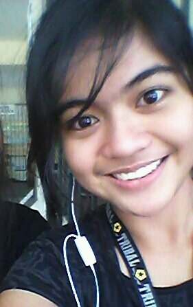 hai:) follow me at my twitter account @cutiebell13 and I'll follow you back :)