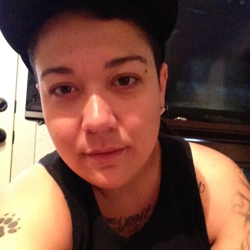 CyndiH90's profile picture. 