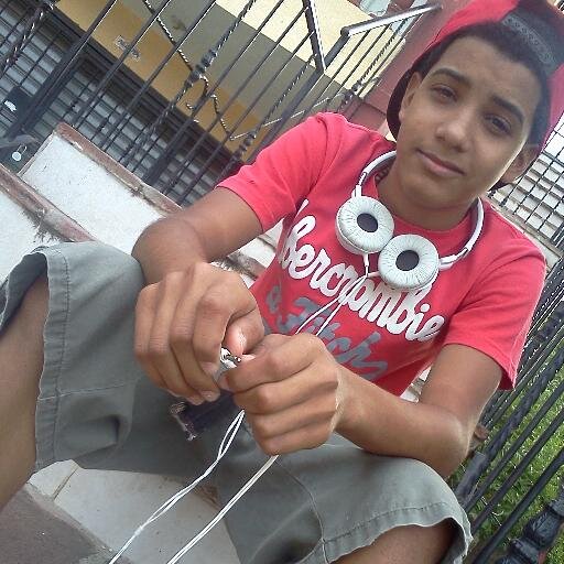 HOLA SOY JOAN (CHIKIITO) JEJE SOY SUPER G-VII CON EL MUNDOO & EL MUNDO CONMIGO MIREN MI HERMOSO FB:https://t.co/TfeO5JE1yG
WhattsApp : 809-419-5651