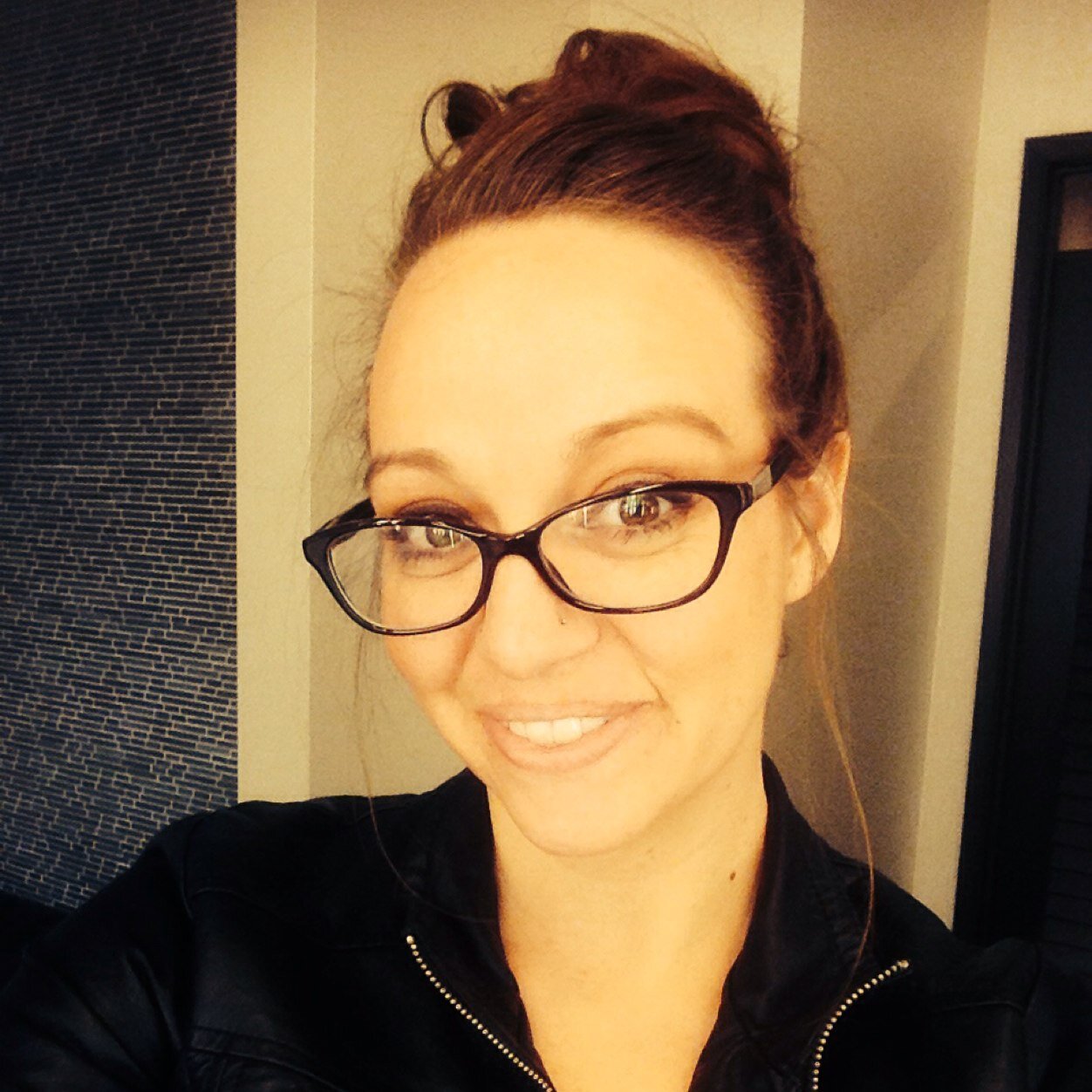 angiepangie106's profile picture. 