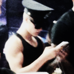 kidrauhlth's profile picture. you should smoke weed