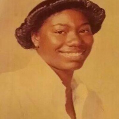 Profile Picture of Candace Clarke (@clark7161) on Twitter