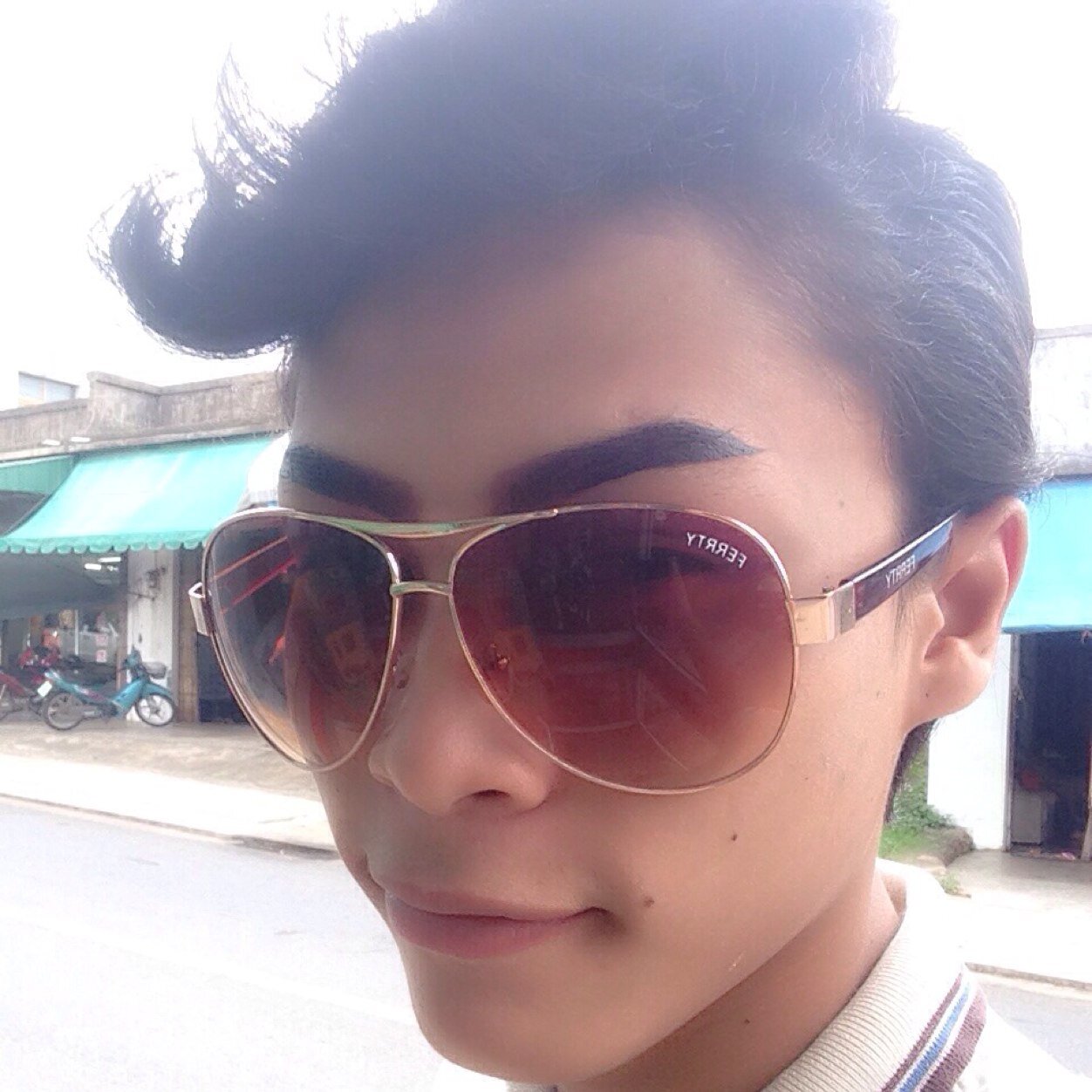 TunzaaTut's profile picture. 