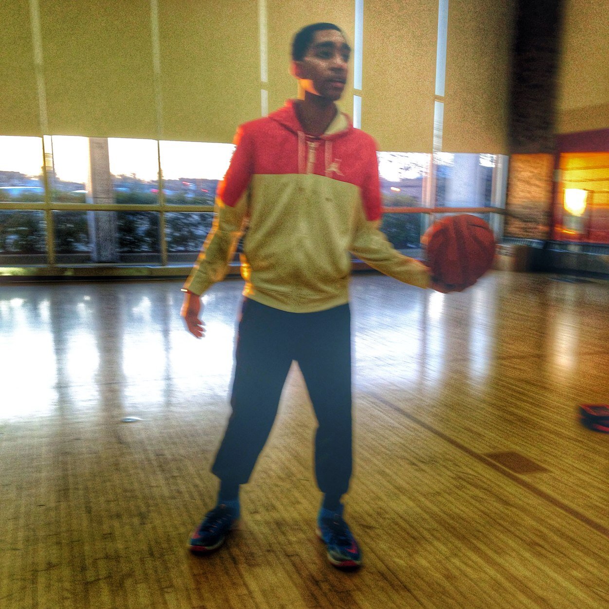 The Brogäwd #Ballislife #BucketTeam Help me get these followers tho