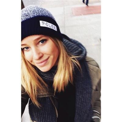 DeborahMasonw's profile picture. A little inaccuracy saves a world of explanation.