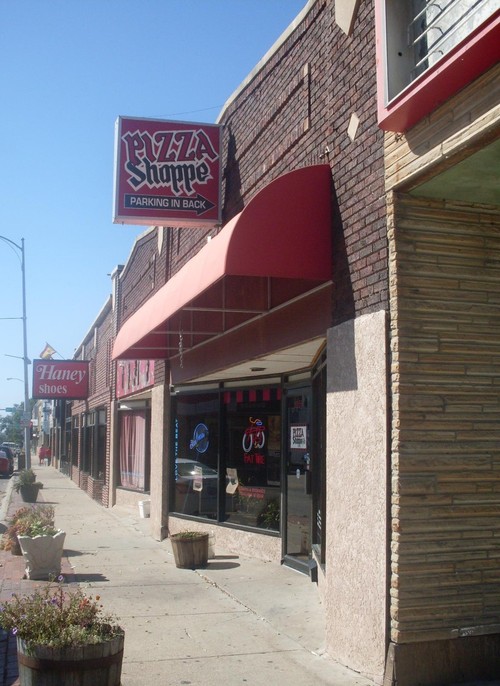 art. pizza too.