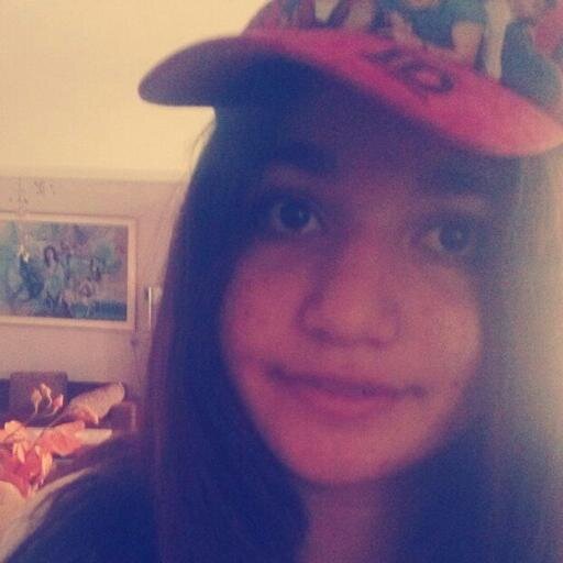 @onedirection @Harry_Styles @zaynmalik @Louis_Tomlinson @Real_Liam_Payne @NiallOfficial I'am Greek Directioner!Please follow me!Σας Αγαπω!