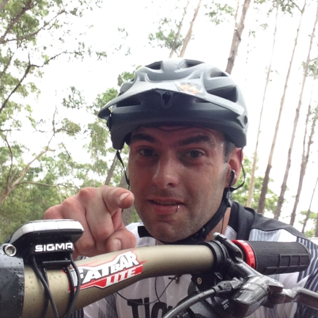 blankey_925's profile picture. i like turtles and long walks along the beach...... and writing poetry