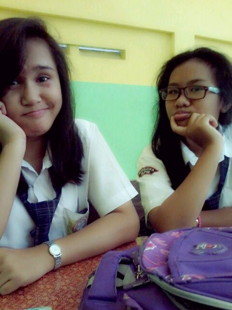 Rhiio shaputra :*♥♥({}) fcbk :Merlinda saputra ☺ invite ni pin gue 283b3491