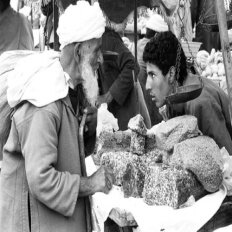 AbcosMnqoon's profile picture. فتاةأكتبايجول بخاطري