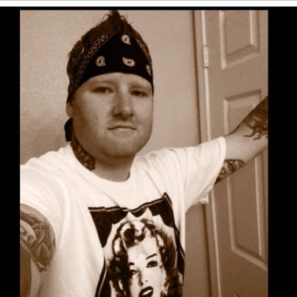 davidbarrick111's profile picture. 