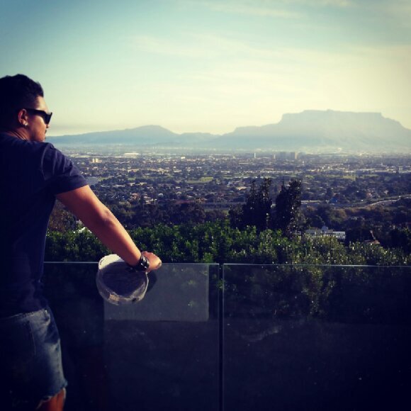 The most chilled; chilled person. Final year Bcom finance student. Lover of fitness. God Fearing. #LetGoLetGod.
