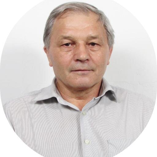 Консалтинг бизнеса и экономики. Есть концепция Интеллект экономики, наработки по психике человека.Обучался - Интернет. Практика - учредитель КП, МЛМ,Форекс