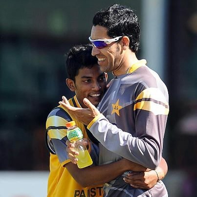 raza_mrmodel22's profile picture. 