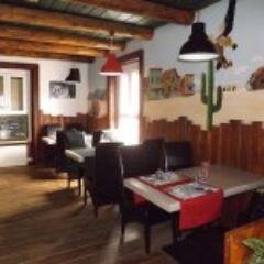 bar, restaurant de grillades