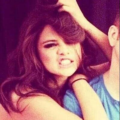 Demi Lovato NAH followed me.                                                            † I’m stronger than I’ve ever been †