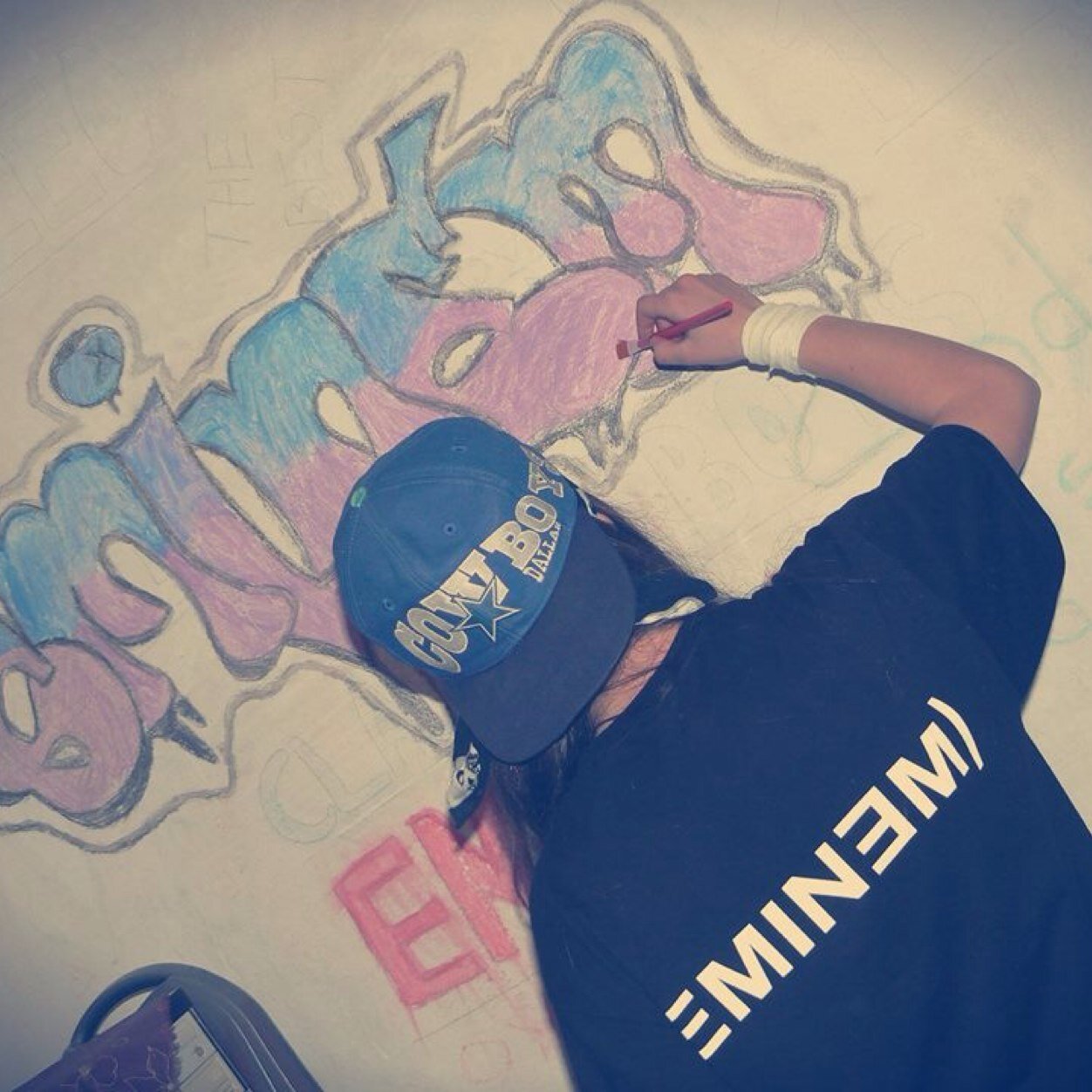 Follow me I follow back! |Eminem| 50Cent | depressed, self harming, suicidal. Depression is my best feature. because that’s the only one i have.