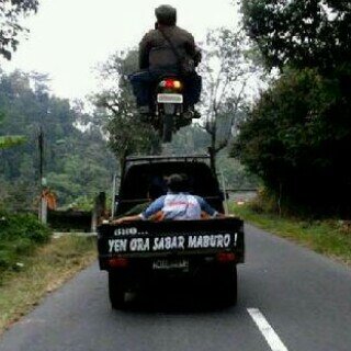 Berhasil dunia dan akherat. Bahagia lahir dan batin
