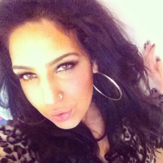 chesneybircham1's profile picture. 