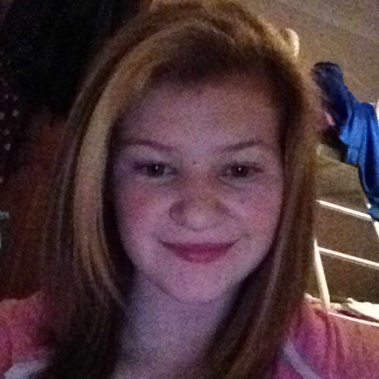 Irish :) 15 :) I love music!! 1D! 5sos! I love sports!! :) especially camogie and boxing!! Follow me and i follow back!! ;)