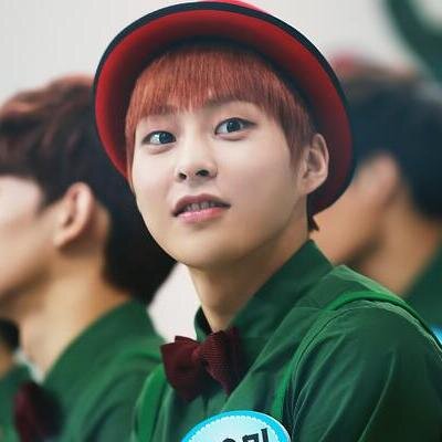 _1xminQatm's profile picture. 