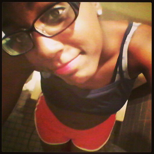 15   birthday july 17  Jamaican/indian 
Team cancer:) dnt follow to unfollow single fmof Samantha Edwards kik meh@sam_freak