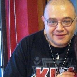 ANIMALINVASION's profile picture. Hola, soy Fran. Me encanta la música, leer, estar con amigos, disfrutar de la vida, ver películas y sobre todo...... k la gente sea feliz!!!!