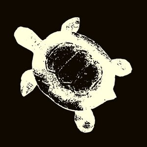 Raketen- und Softwarebauer, Pizza-Experte, Powder-Süchtiger, Musik-Geniesser und Kaffee-Trinker.