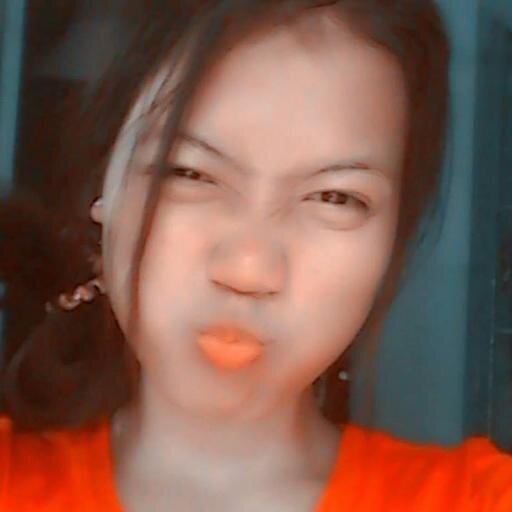 im small, simple , intellegent,cute echos....... ;) ??/??///