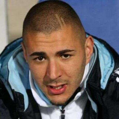 KBenzemaNumber9's profile picture. Sisi , c'est Karim , Footballeur , Buteur et Bg de Madrid , Compte parodique #HalaMadrid #HalaMoi #Benzema #FollowBack