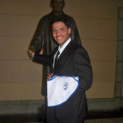Licenciado en Ciencias Políticas. Universidad de los Andes