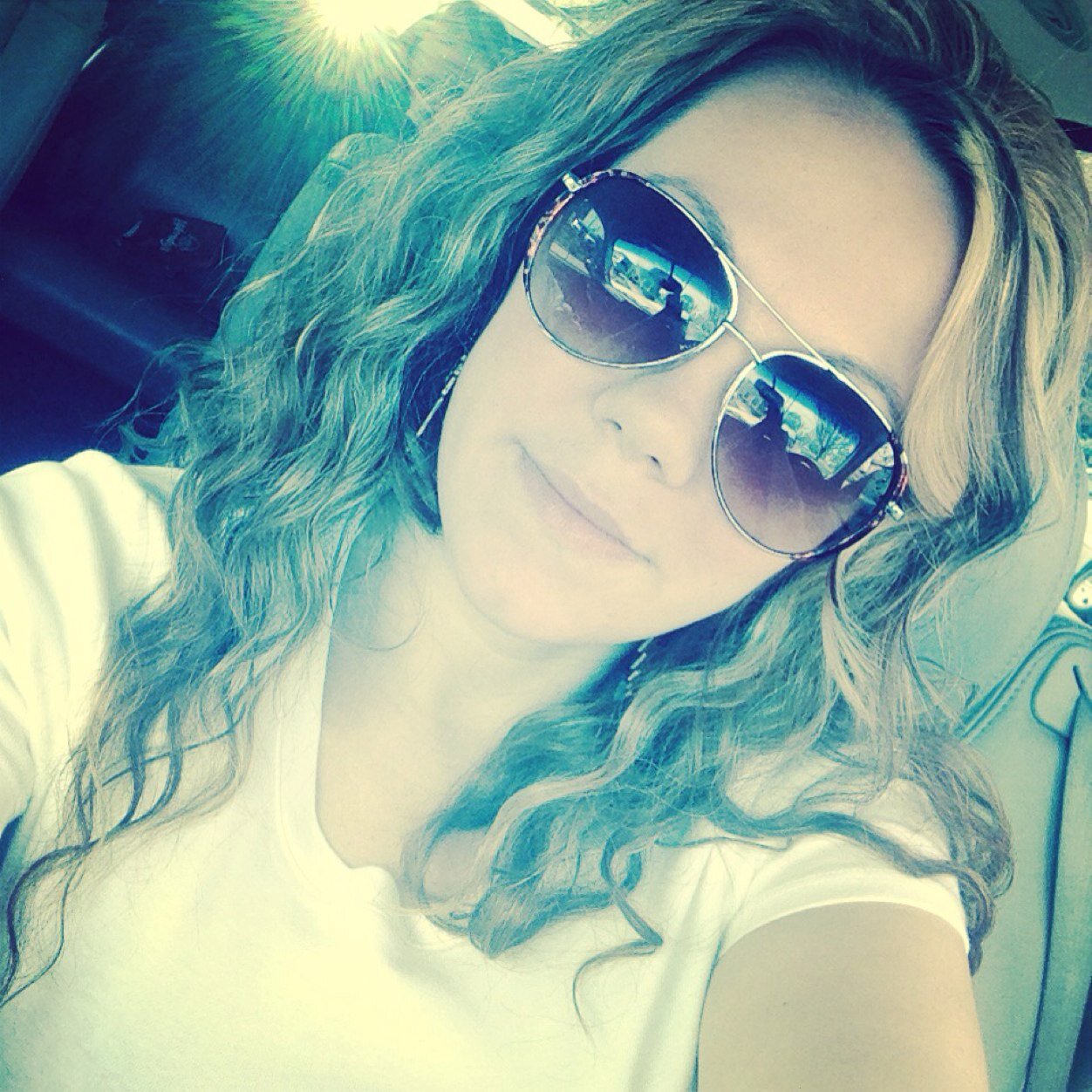 famous1050's profile picture. mother of 6, just living life, and loving it to the fullest