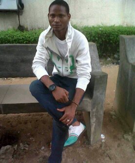 We not rich as we ar expected nd we not broke as they think we are goin 2 be