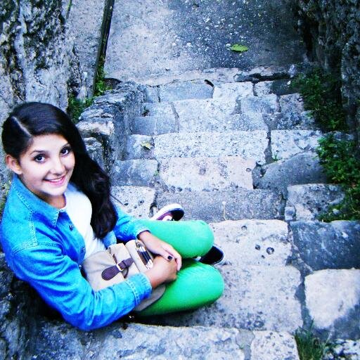 Cumpki mi sueño! 1D. 24/4/14
                          ╰ɵ───ɵ╯