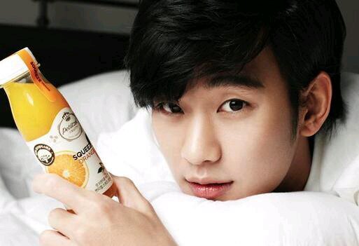 adorable actor , alien 88.