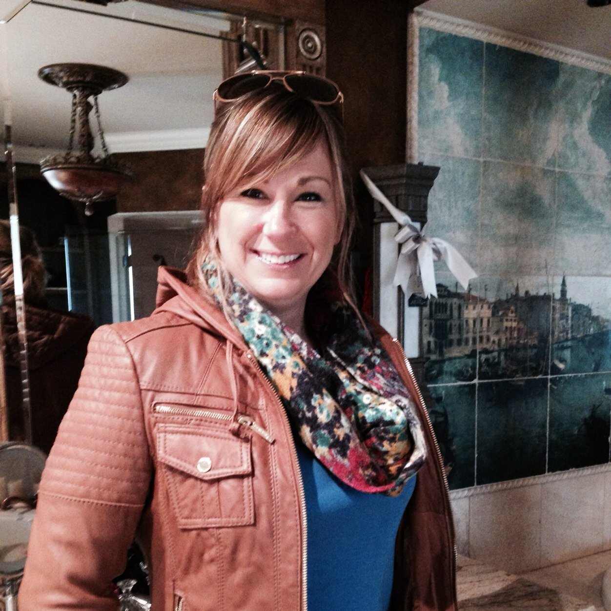 pfrigalovesyou's profile picture. Loving is Living