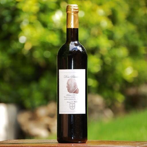 #winelovers, #winebloggers, #foodies, #foodbloggers, tasting & sharing opinions about best wines & food with you.
Follow us on http://t.co/zv9fF2Noik