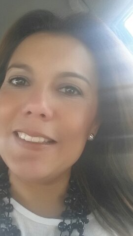 aliceclari's profile picture. 