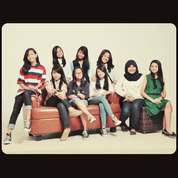 dodetfamilys's profile picture. always happy